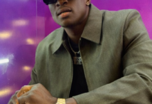 الفنان: أدفايز